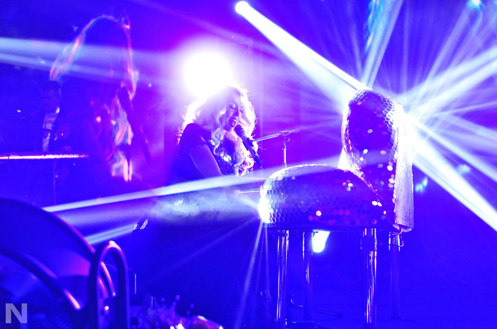 Оля Полякова